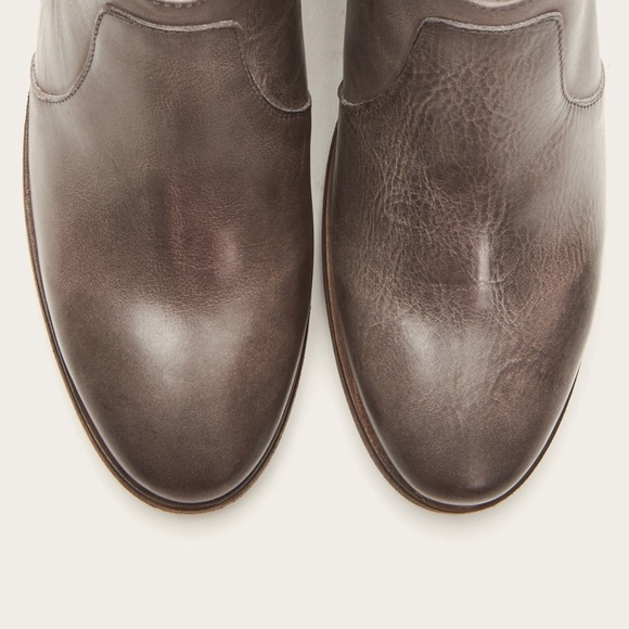 NEW FRYE Short Nora Zip Boots - 9 - Picture 5 of 14